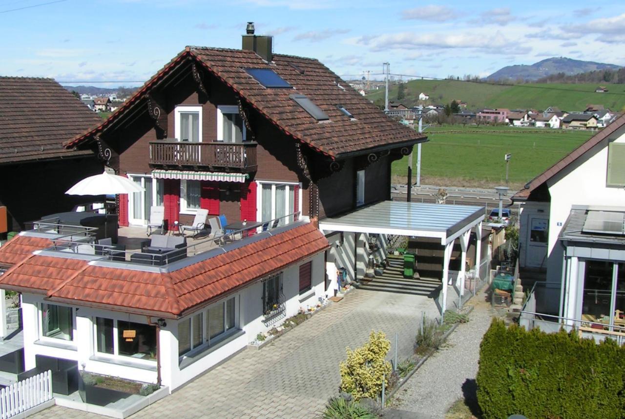 Siebnen Pension Chalet Charme מראה חיצוני תמונה